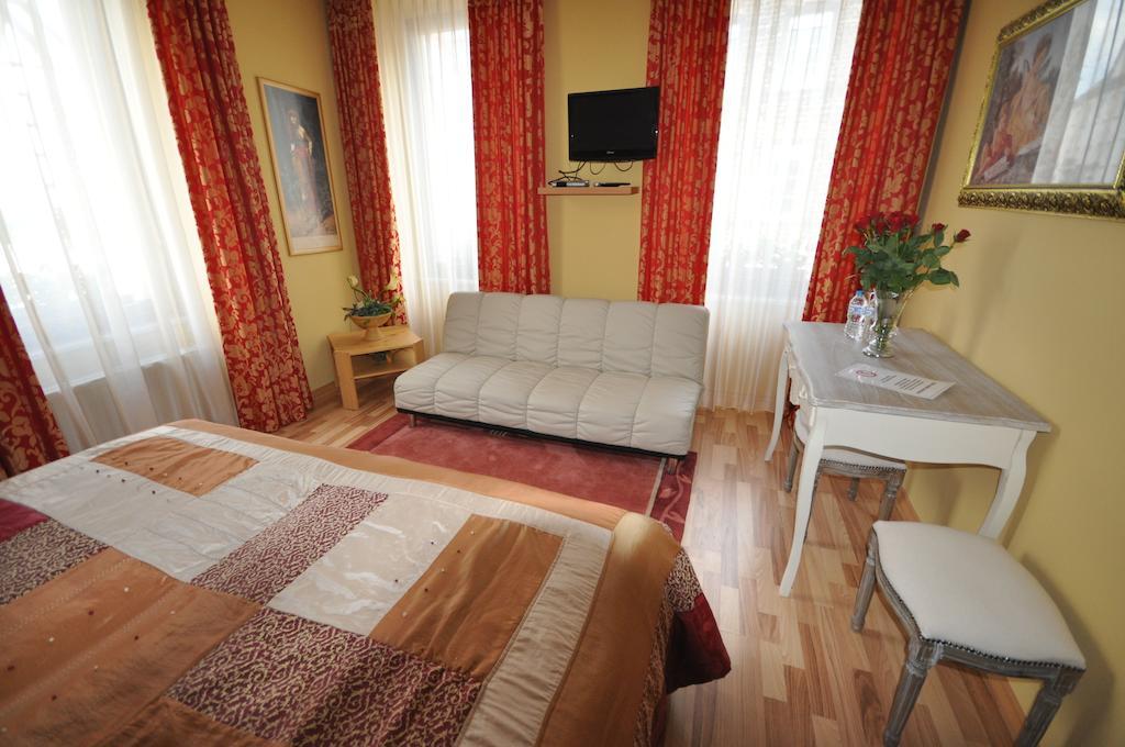 Hotel Restaurant "Athen" Münstermaifeld Kültér fotó