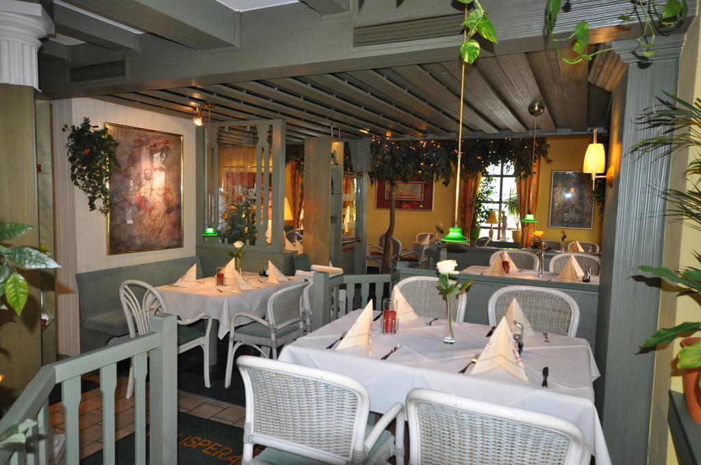 Hotel Restaurant "Athen" Münstermaifeld Kültér fotó